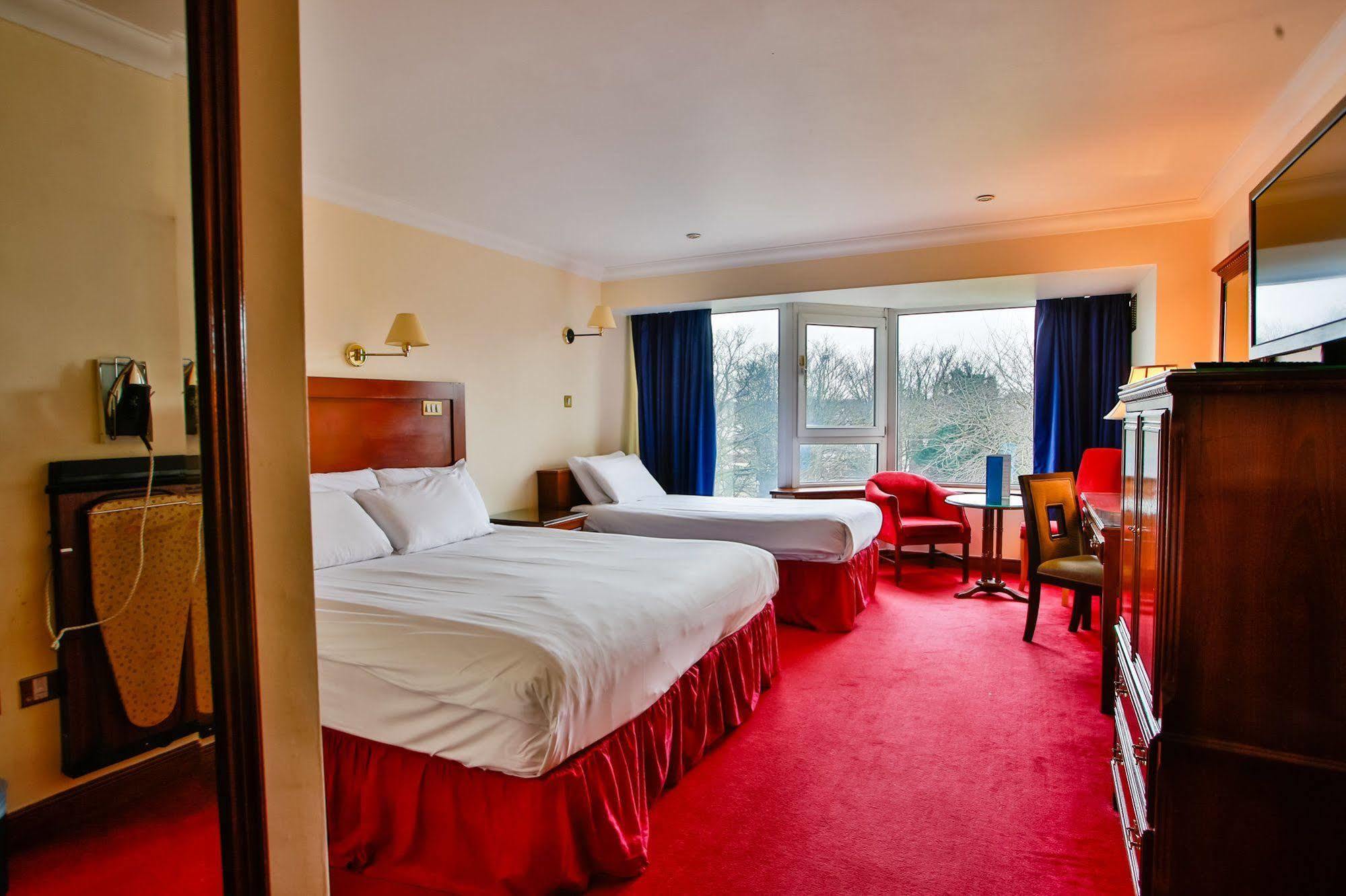 דבלין Maldron Hotel Merrion Road מראה חיצוני תמונה