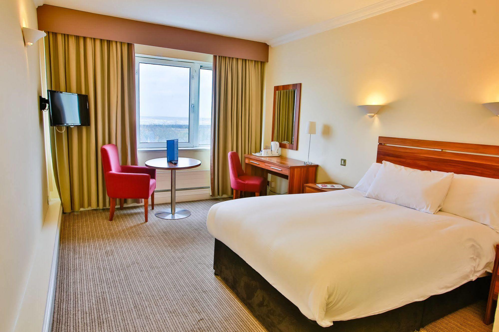 דבלין Maldron Hotel Merrion Road מראה חיצוני תמונה